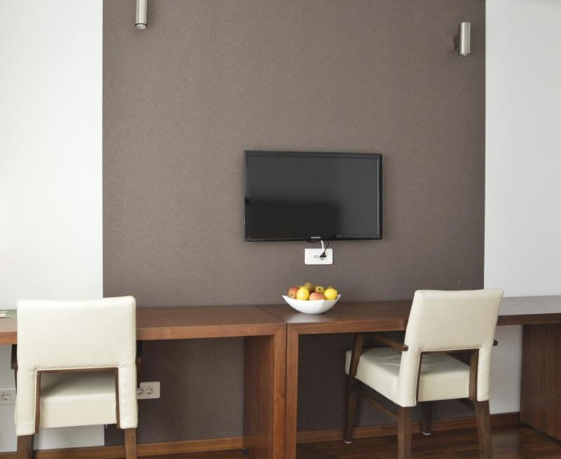 City5 Rooms & Suites By Lsa Skopje Exterior photo